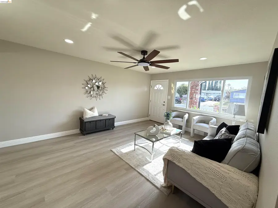 1636 Bruce St, Antioch, CA 94509 - #3