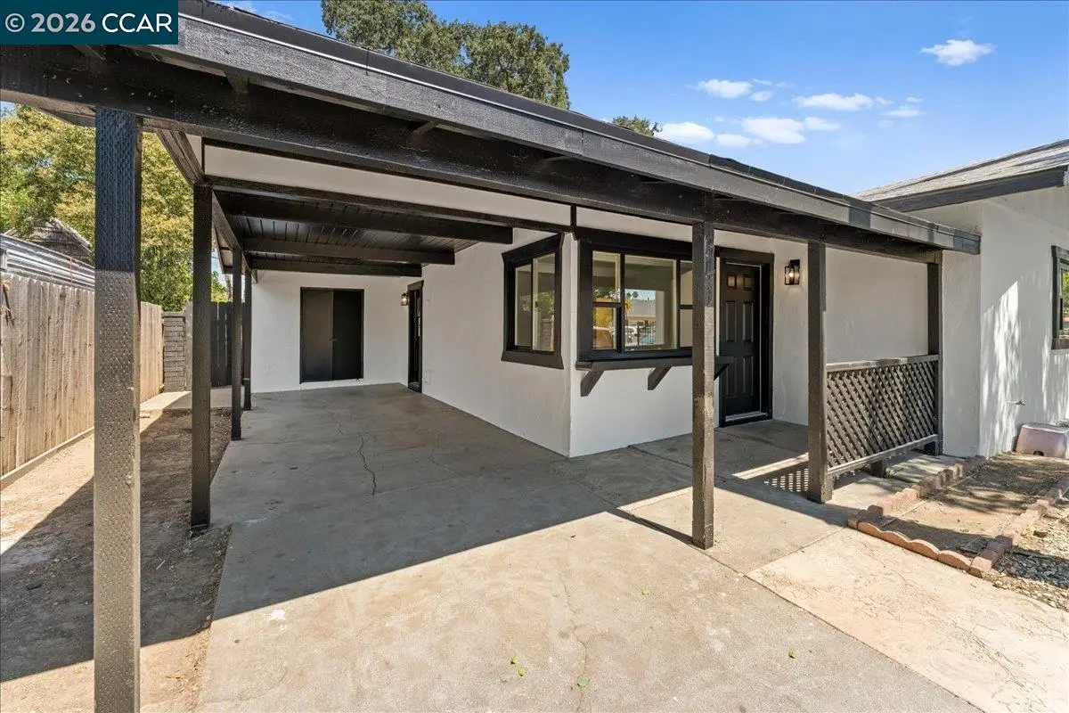 341 Arcade Blvd, Sacramento, CA 95815 - #1