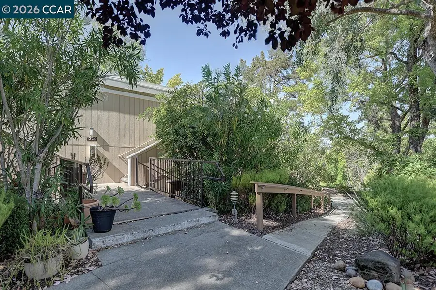 1332 Running Springs Rd  #8, Walnut Creek, CA 94595 - #2
