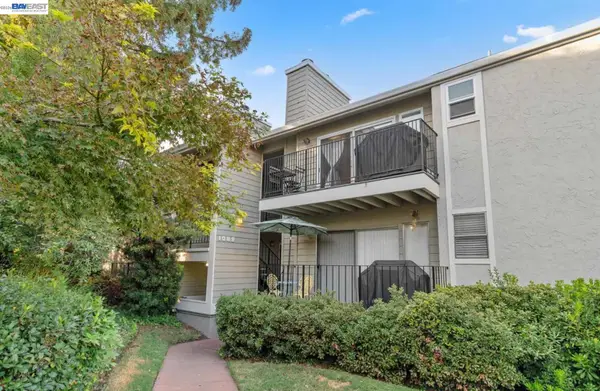 1089 Wesley Ct  #8, WALNUT CREEK, CA 94597