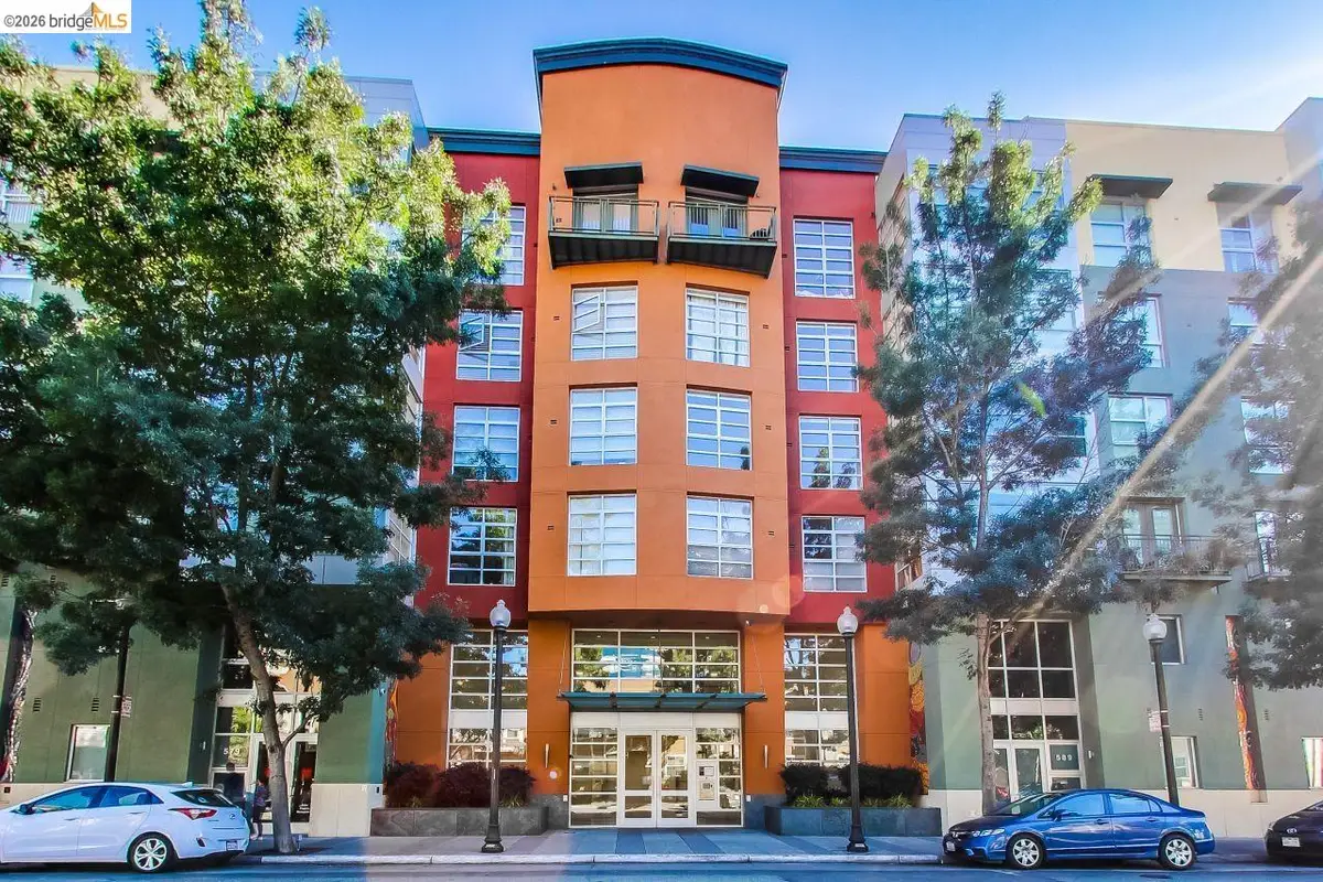 585 9Th St  #335, Oakland, CA 94607 - #1