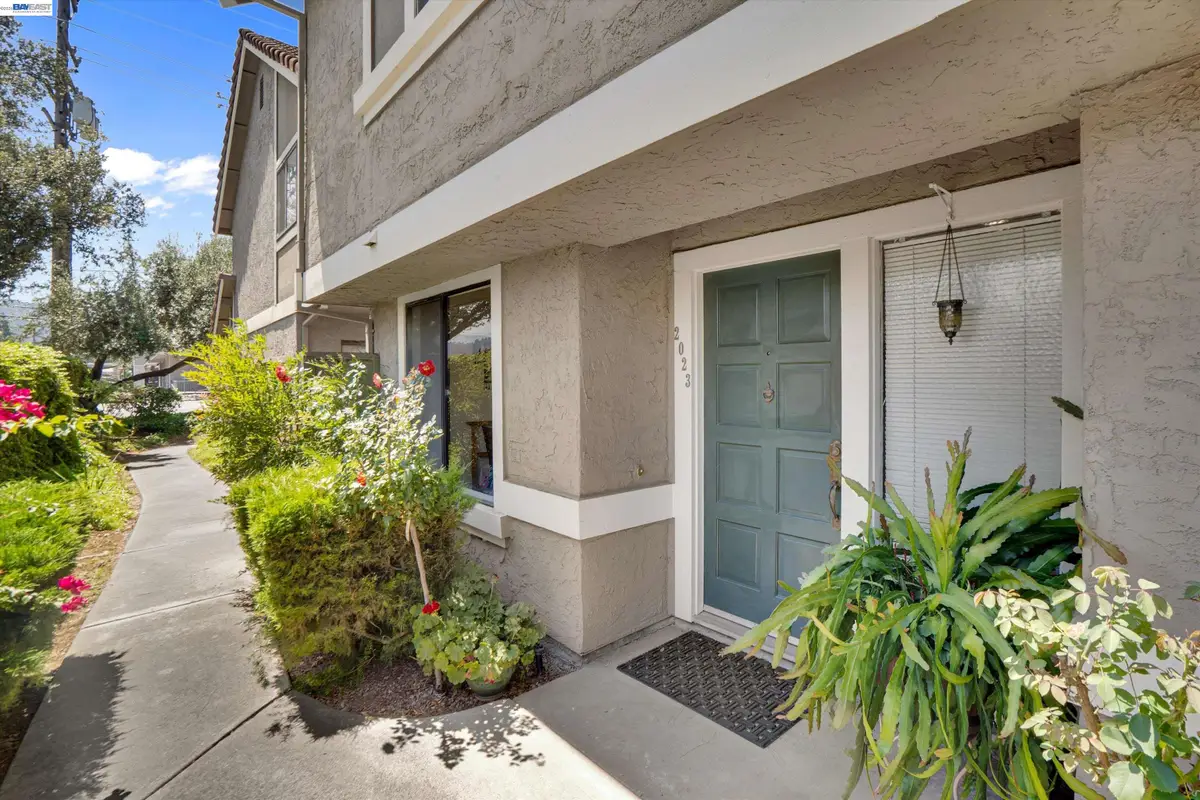 2023 Los Gatos Almaden Rd, San Jose, CA 95124 - #1
