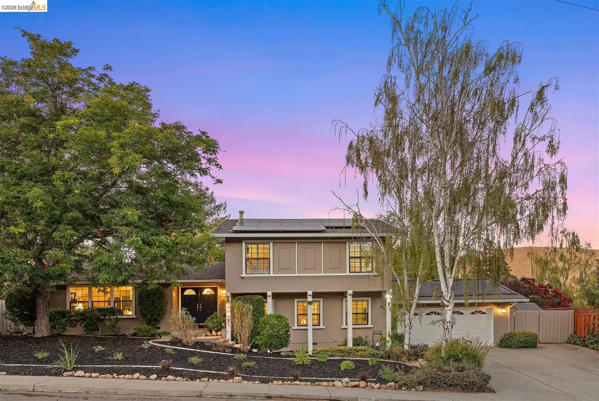 1235 Larch Ave, Moraga, CA 94556 - #1