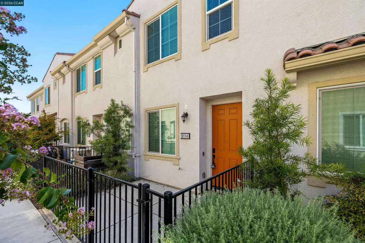 5301 Commerce Way  #58104, Sacramento, CA 95835 - #1