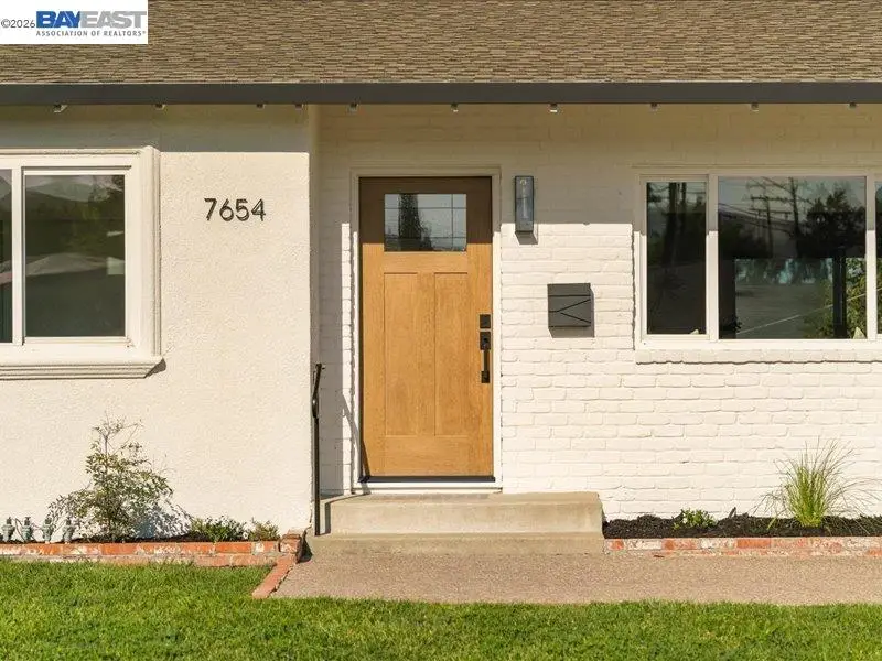 7654 Brighton Dr, Dublin, CA 94568 - #2