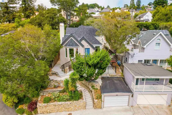 483 Boynton Ave, BERKELEY, CA 94707