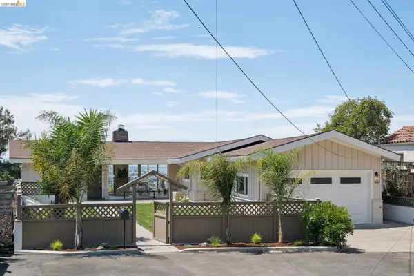 7425 Hillmont Drive, OAKLAND, CA 94605