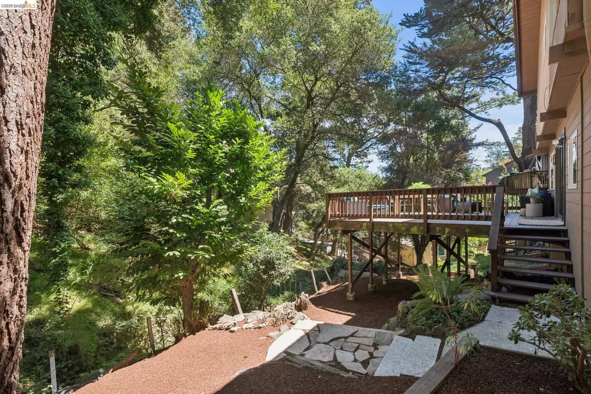 7218 Homewood Dr, Oakland, CA 94611 - #1