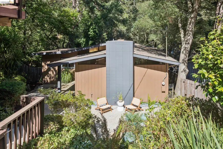 7218 Homewood Dr, Oakland, CA 94611 - #3