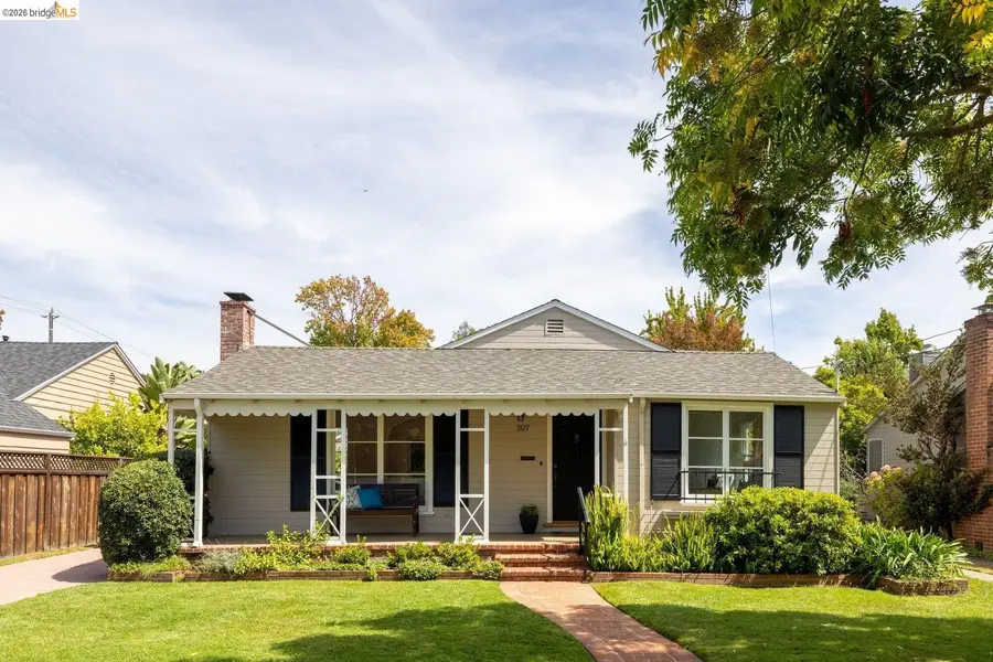 307 Covington St, Oakland, CA 94605 - #2