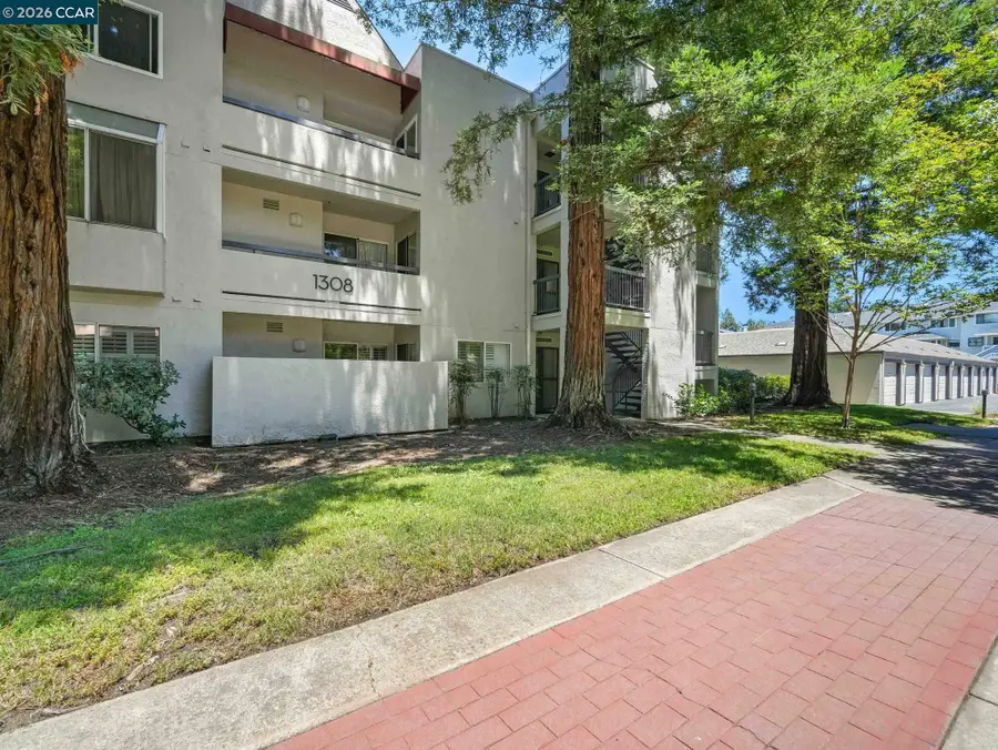 1308 Walden Rd  #27, Walnut Creek, CA 94597 - #2