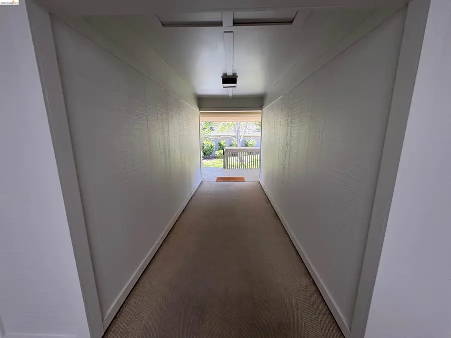 1500 Rockledge Ln  #5, Walnut Creek, CA 94595 - #2