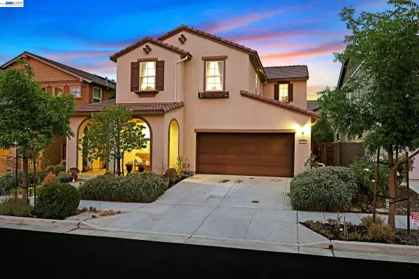 6460 Godani St, GILROY, CA 95020