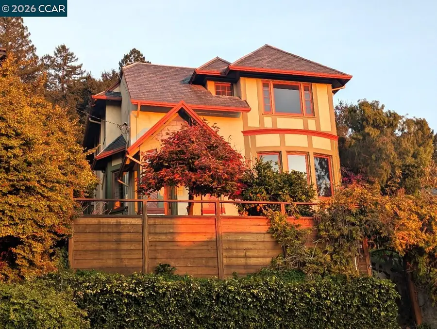 1683 La Loma Ave, Berkeley, CA 94709 - #2