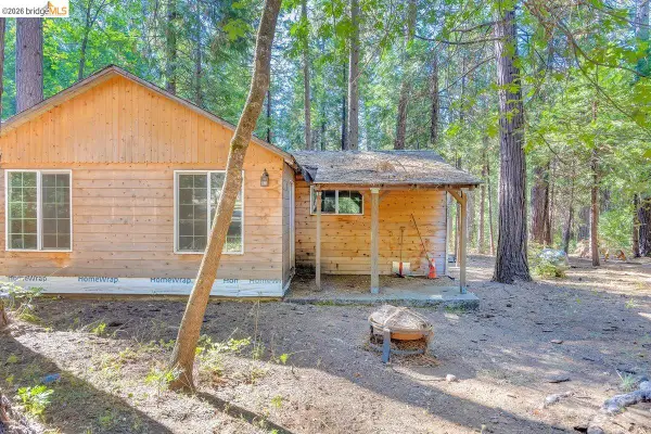 2845 Pine Dr, ARNOLD, CA 95223