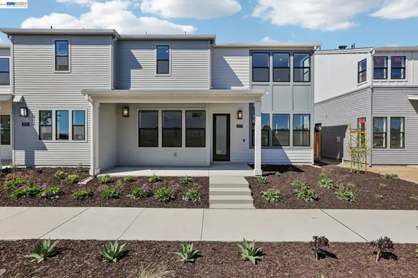203 Mollusk Circle, MARINA, CA 93933