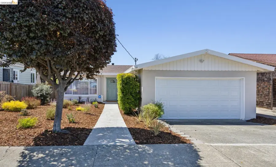 967 Yuba St, Richmond, CA 94805 - #2