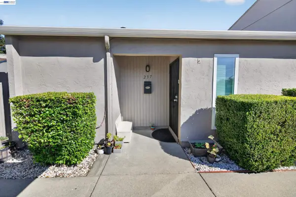 237 Del Loma Court, FAIRFIELD, CA 94533