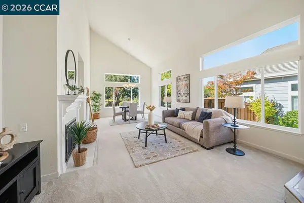 334 Saclan Ter, CLAYTON, CA 94517