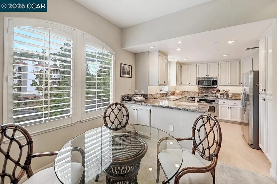 5910 Horsemans Canyon Dr  #5C, Walnut Creek, CA 94595 - #3