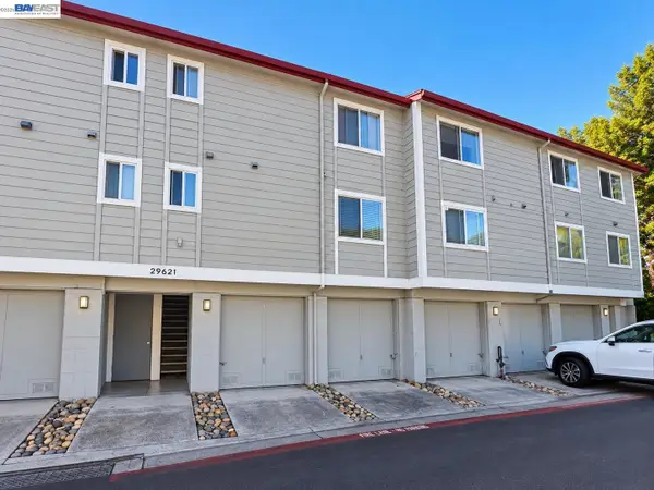 29621 Red Oak Ct  #3, HAYWARD, CA 94544