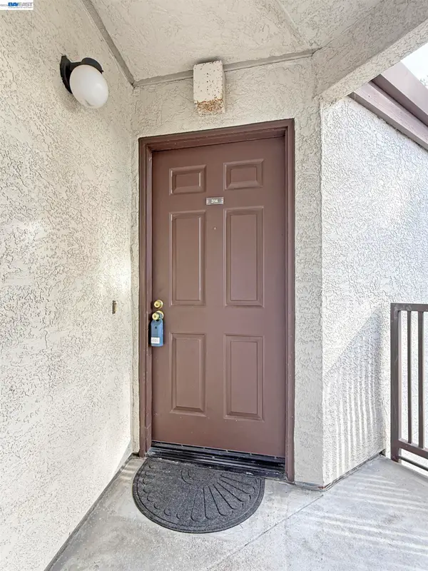 21314 Gary Dr  #314, HAYWARD, CA 94546