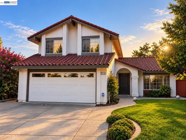 18734 Mt Lassen Drive, CASTRO VALLEY, CA 94552