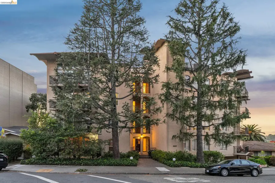 5405 Carlton St  #202, Oakland, CA 94618 - #2