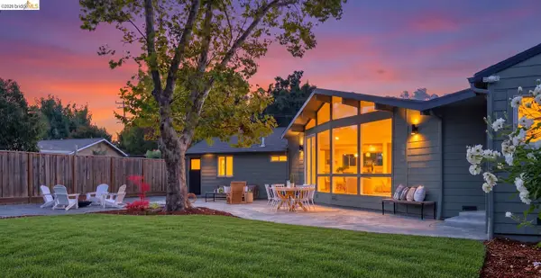 925 Juanita Dr, LAFAYETTE, CA 94595