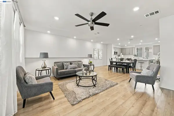 9800 Seawind Way, NEWARK, CA 94560
