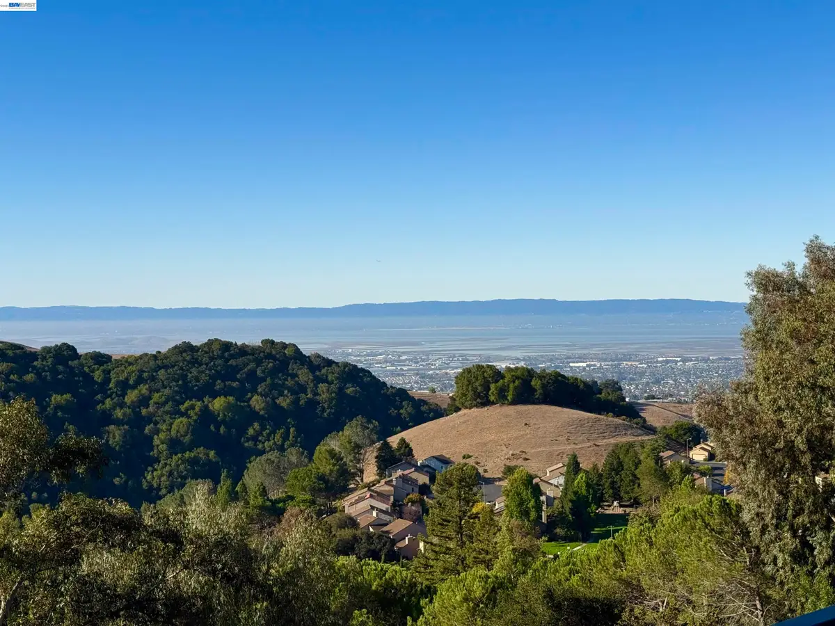 28016 Whitestone Ct, Hayward, CA 94542 - #1