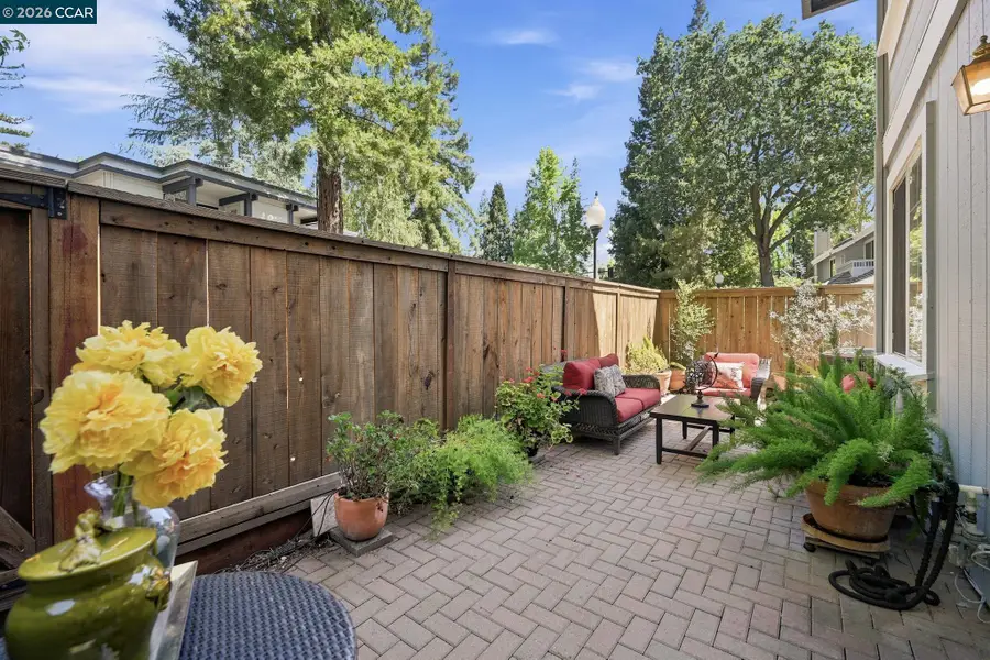 14 Danville Oak Pl, Danville, CA 94526 - #2