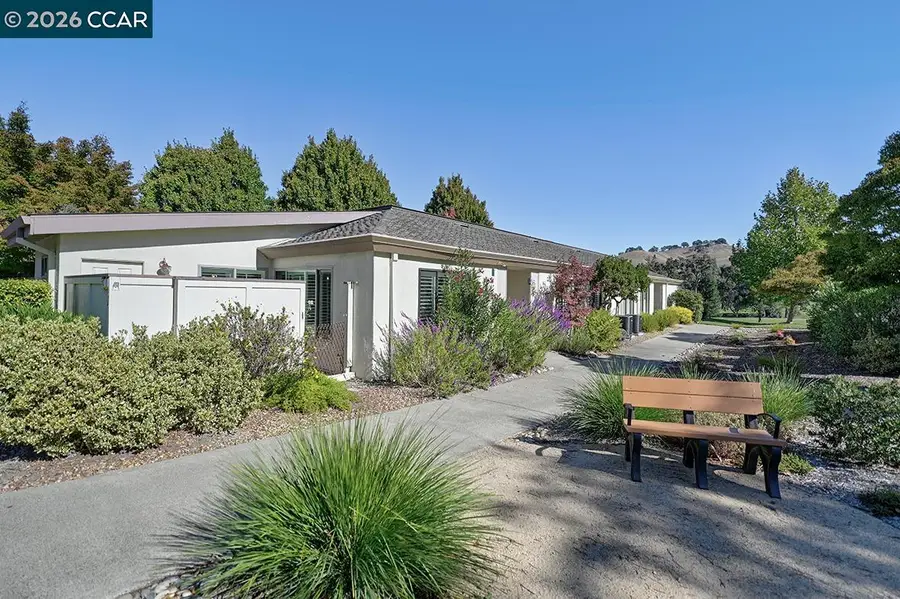 2400 Tice Creek Dr  #3, Walnut Creek, CA 94595 - #2