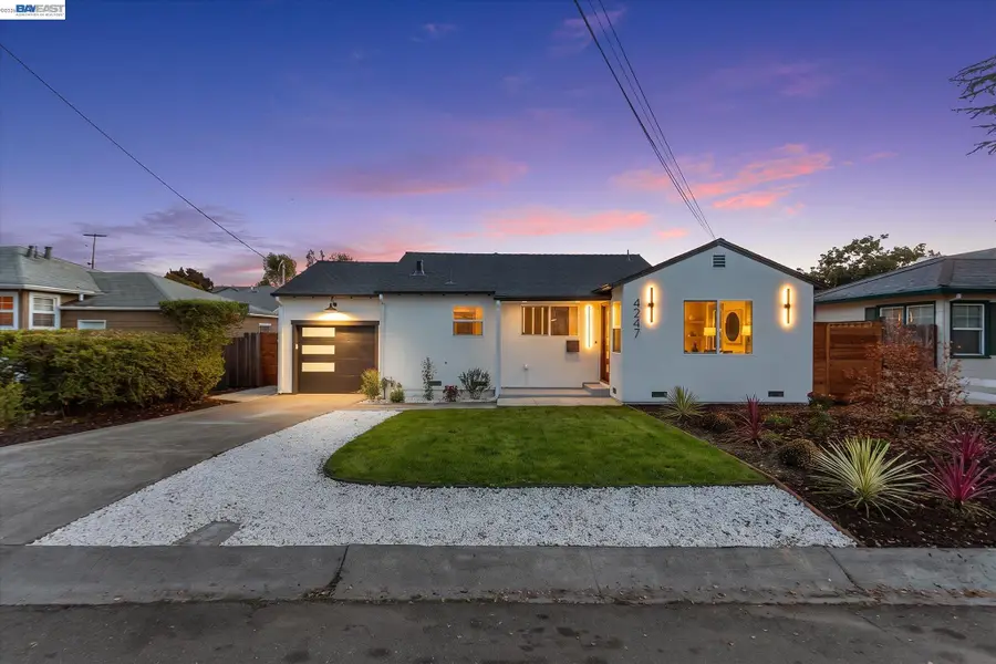 4247 Gem Ave, Castro Valley, CA 94546 - #2