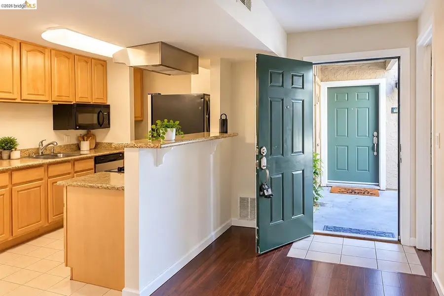 1283 Lakeview Cir, Pittsburg, CA 94565 - #3