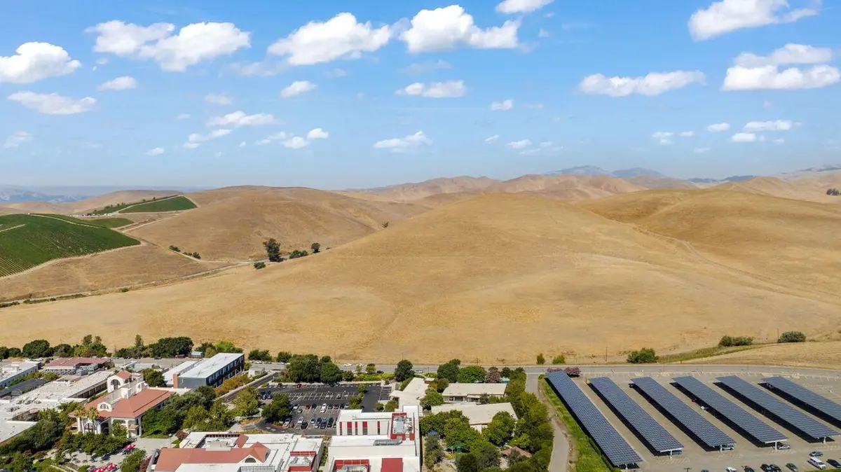 1 Collier Canyon Road, Livermore Pleasanton, CA 94551 - #1