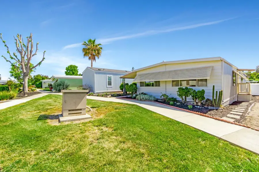 2097 Dalis Drive, Concord, CA 94518 - #3