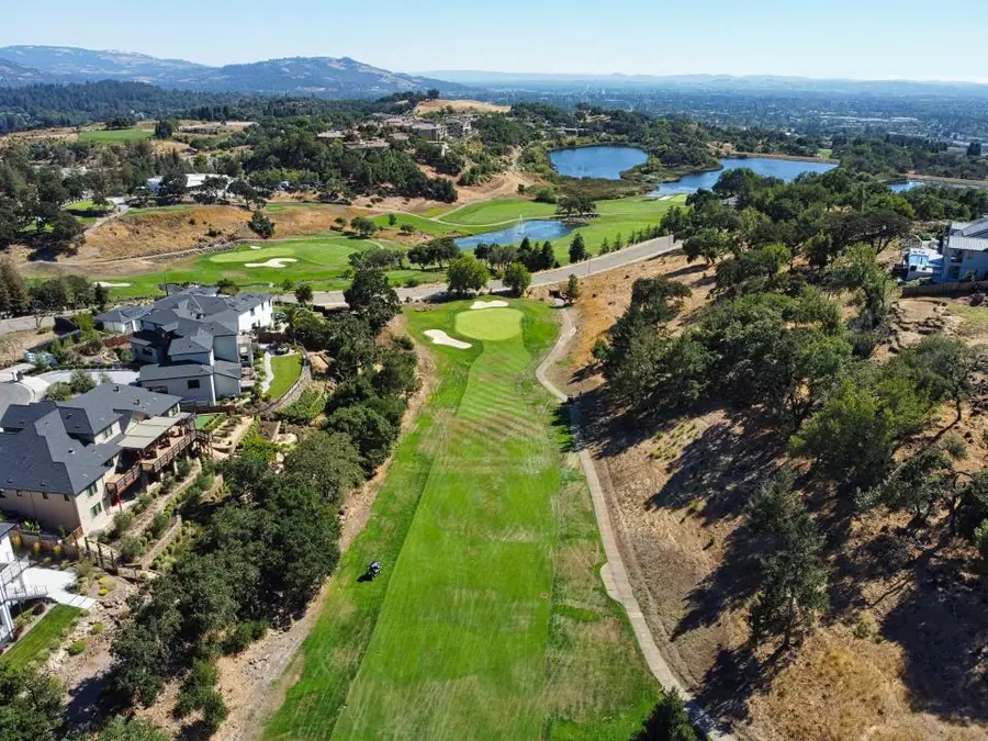 3776 Skyfarm Drive, Santa Rosa, CA 95403 - #3