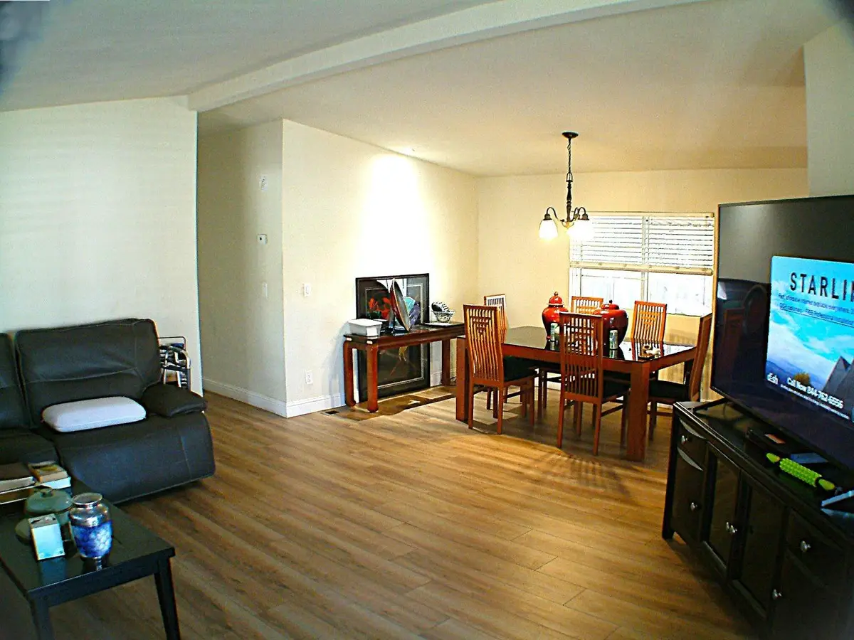 532A Millpond Drive, San Jose, CA 95125 - #1