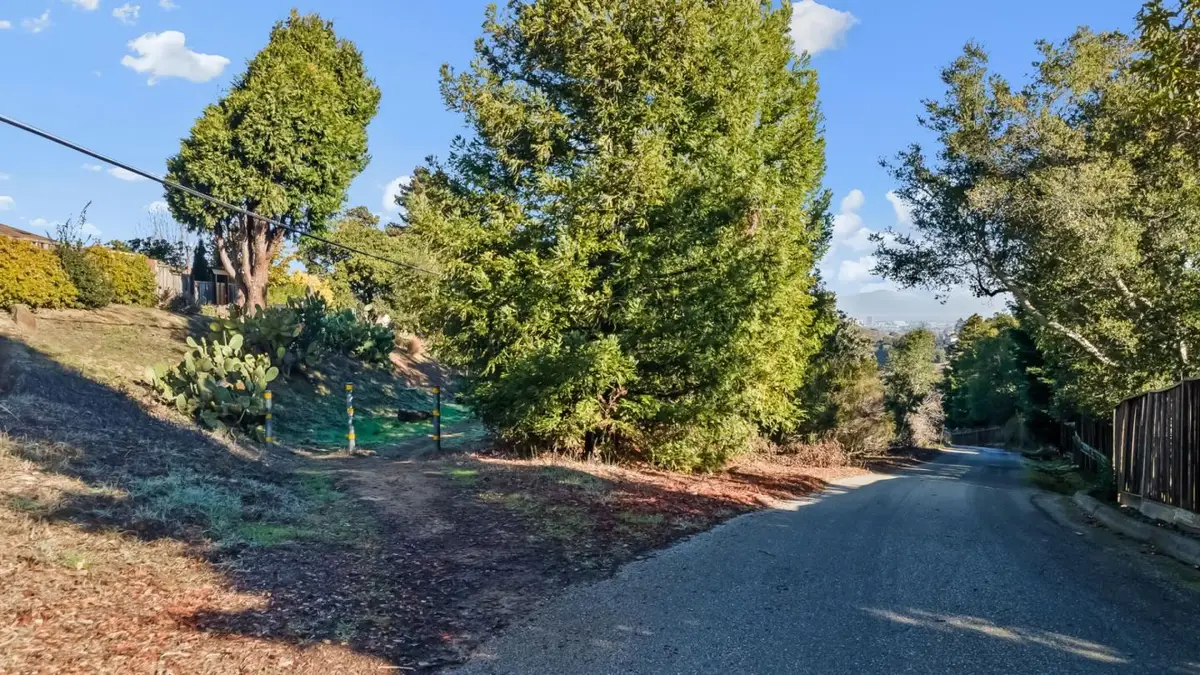 3900-A Marsten Avenue, Belmont, CA 94002 - #1