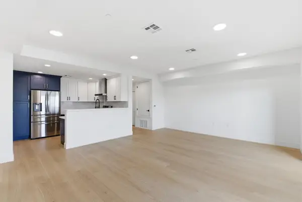 560 El Camino Real  #206, SAN CARLOS, CA 94070