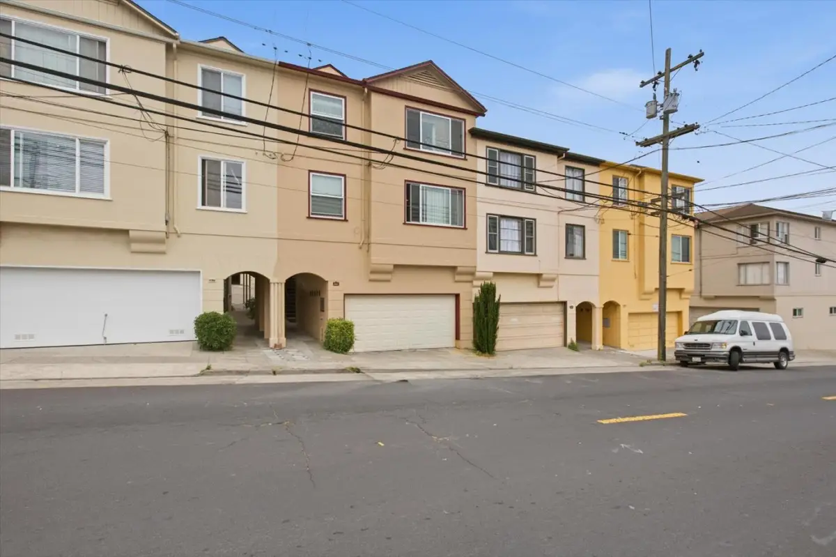 673 Hillside Boulevard, Daly City, CA 94014 - #1