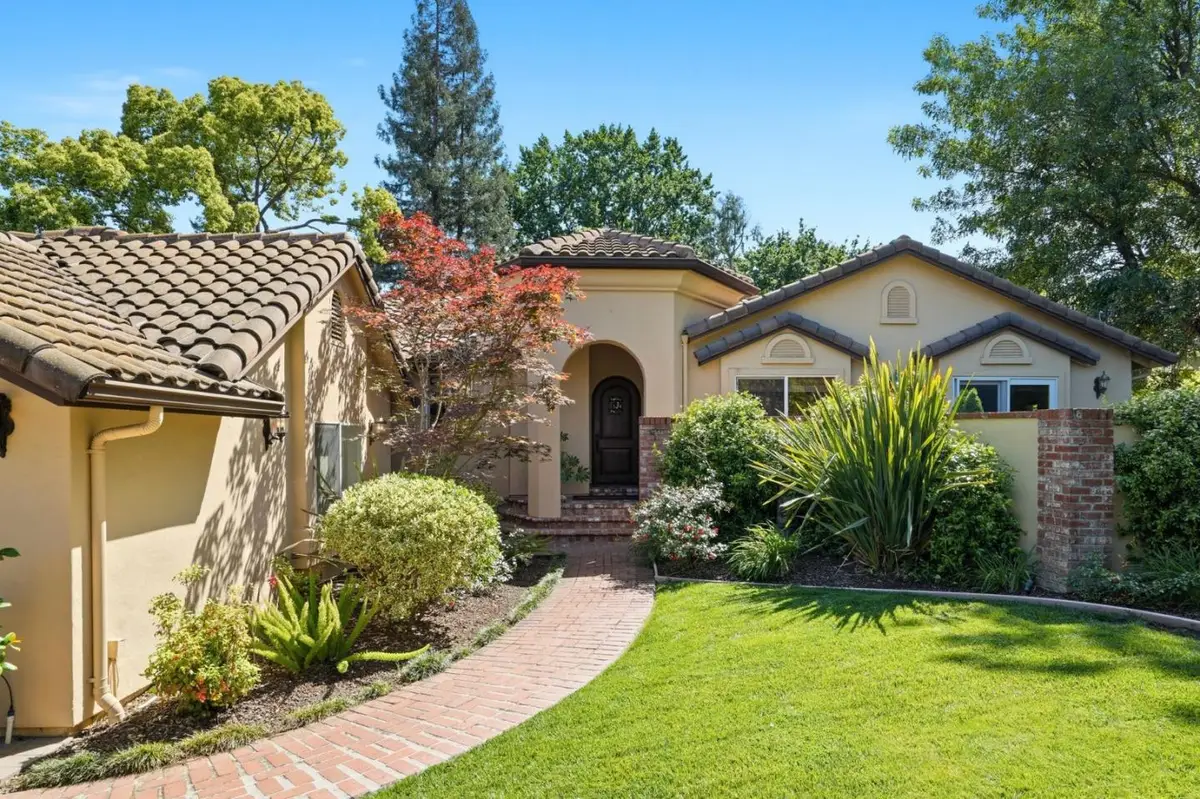 17660 Vineland Avenue, Monte Sereno, CA 95030 - #1