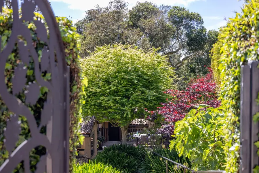 0 Santa Rita 4 SW of Ocean Street, Carmel, CA 93923 - #2