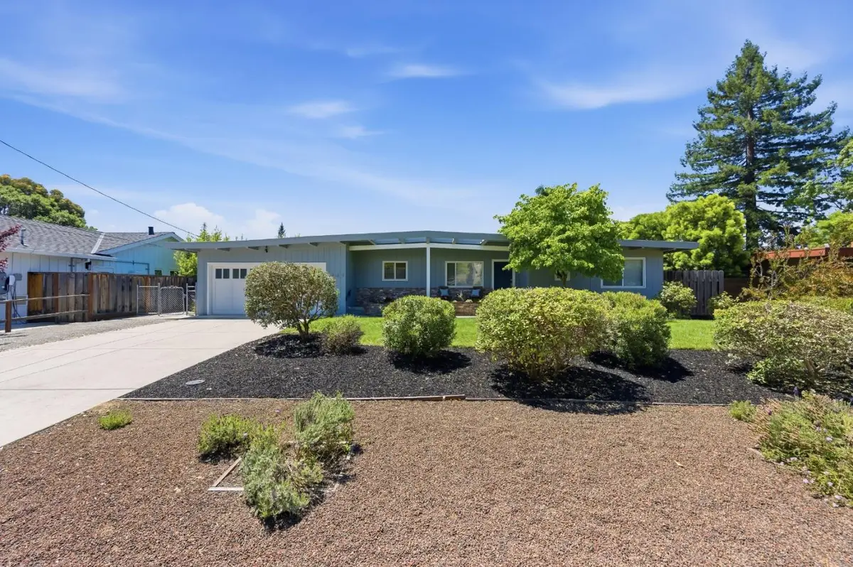 221 Floresta Way, Portola Valley, CA 94028 - #1