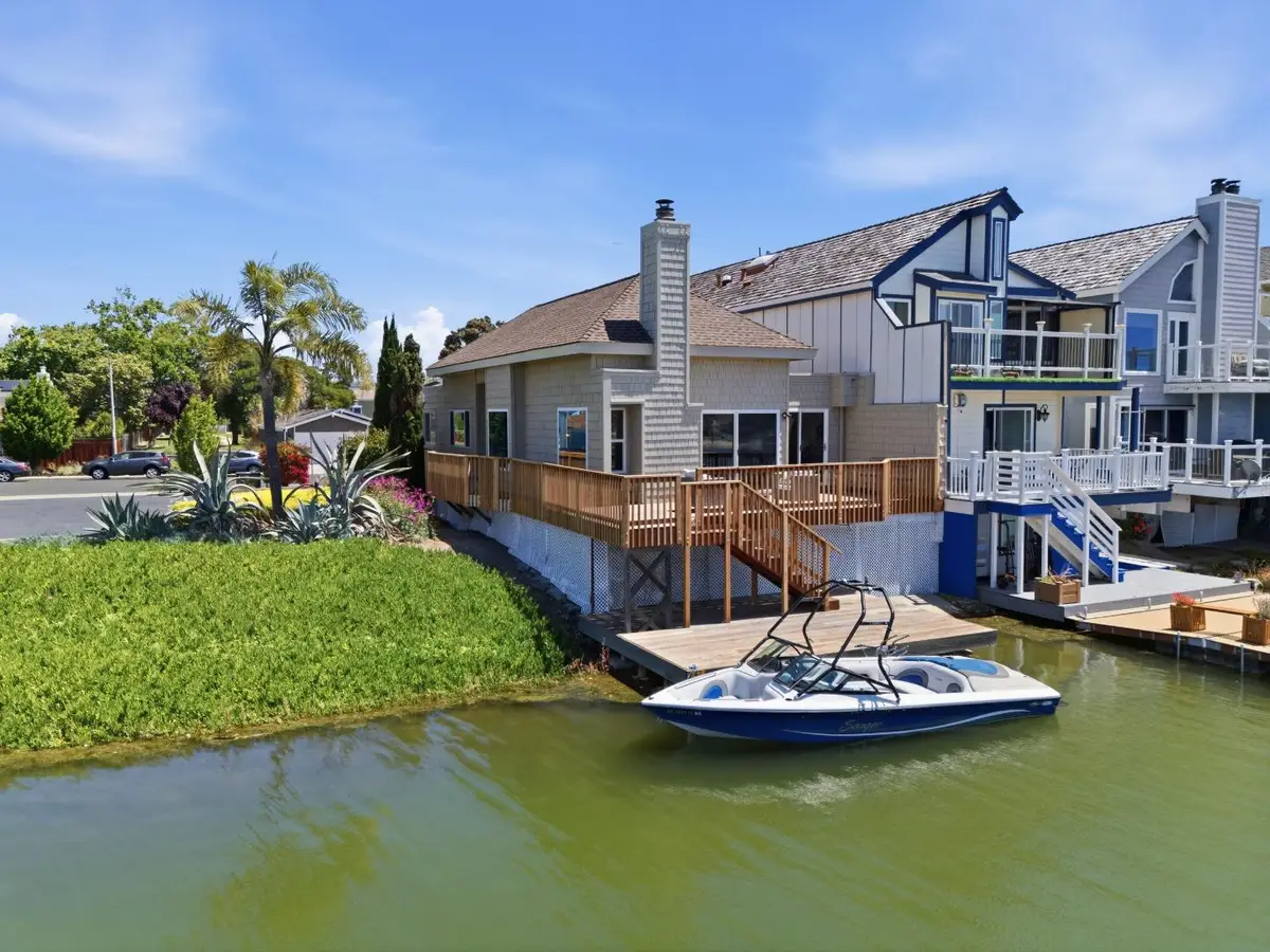 1057 Shoal Drive, San Mateo, CA 94404 - #1