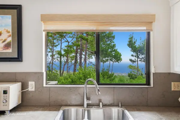 70 Forest Ridge Road  #1, MONTEREY, CA 93940