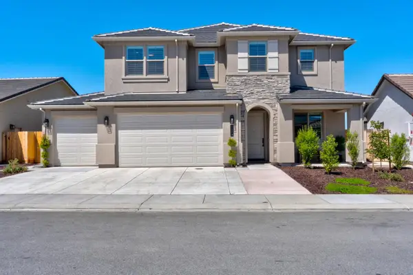 1174 Sunridge Drive, HOLLISTER, CA 95023