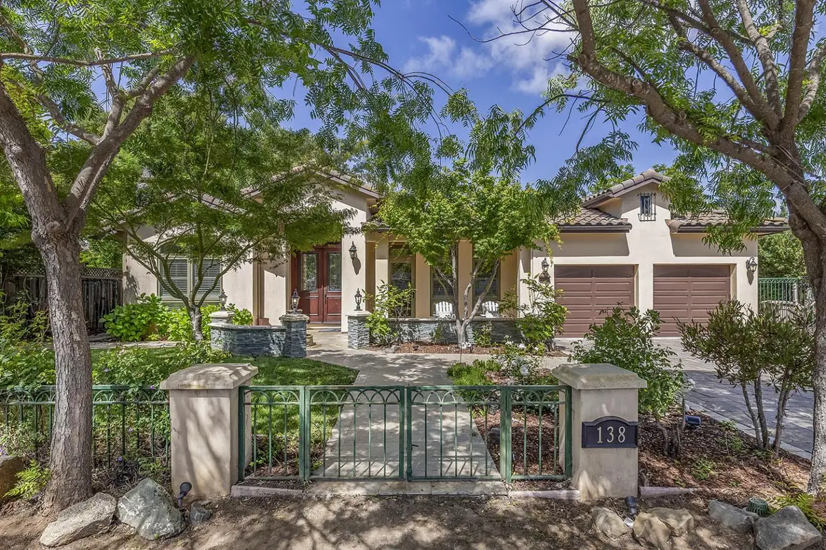 138 Higgins Avenue, Los Altos, CA 94022 - #1
