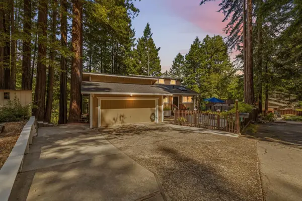 278 Hill Top Court, Boulder Creek, CA 95006